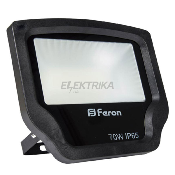 LL-470 136LEDS 70W білий 6400K 230V (233*200*105mm) Чорний IP 65