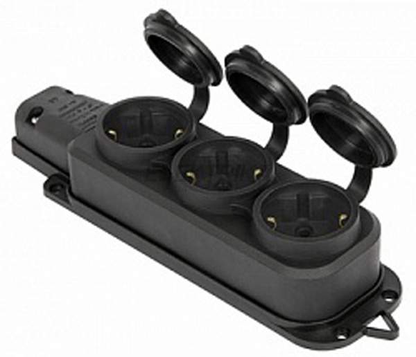 Розетка потрійна із захисною кришкою каучукова e.socket.rubber.029.3.16, з з/к, 16А