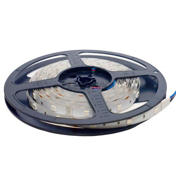 Стрічка діодна 5050 30LED 12V RGB
