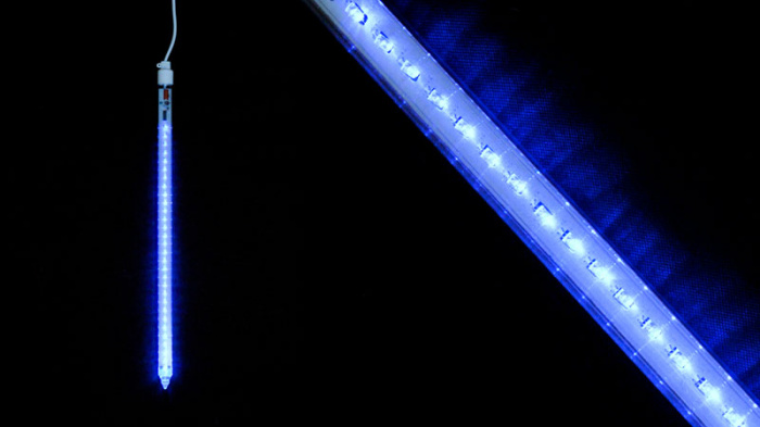 Гірлянда зовнішня DELUX SNOWFALL C 30LED 0.6m синій/білий IP44 EN (90015186)