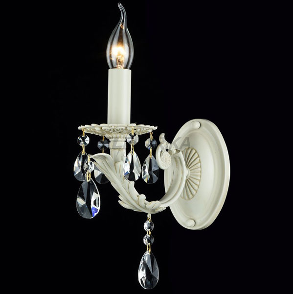 Бра Maytoni ARM384-01-W Elegant Verona