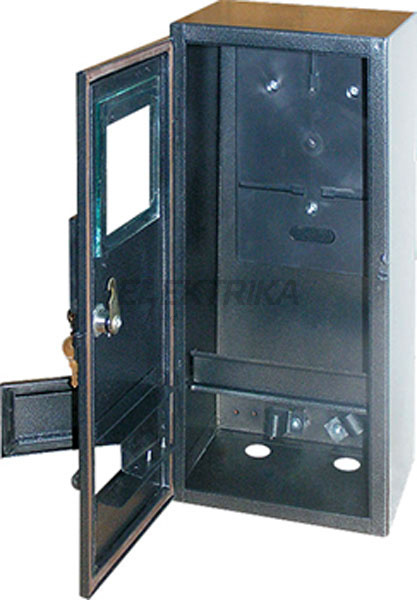 Шафа розподільна e.mbox.stand.n.f3.6.z.str під трифазний лічильник (порожній) навісний 6 мод. із замком вуличний